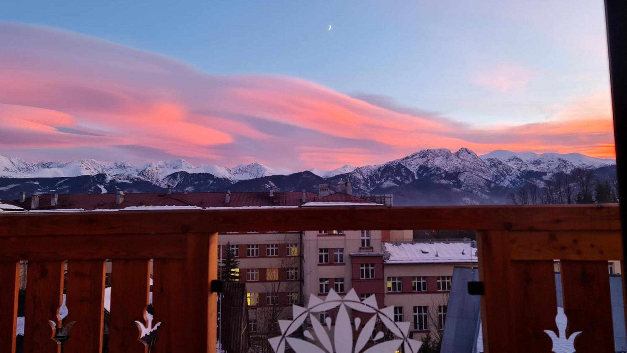 Villa Fortuna - Regionalne Apartamenty & Spa - Sauna, Grill, Jacuzzi Z Widokiem Na Tatry Zakopane Luaran gambar
